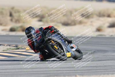 media/Oct-05-2025-CVMA (Sun) [[beeef4f201]]/Race 18-Formula Open/